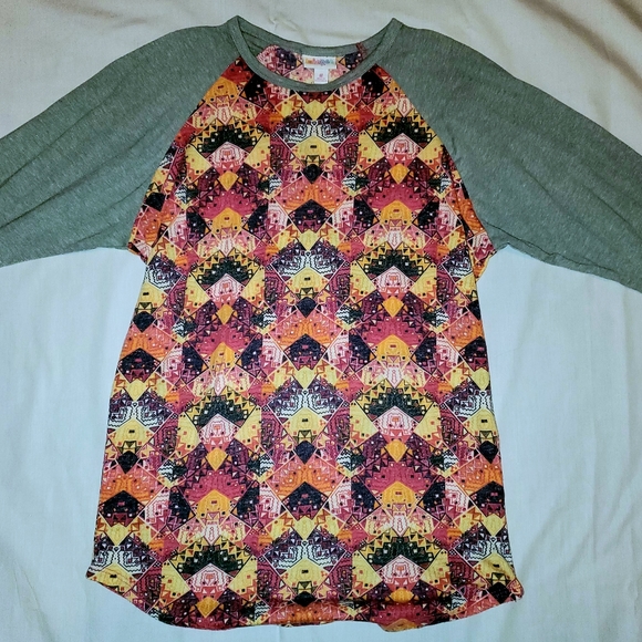 Lularoe medium tops Bundle - Picture 4 of 4